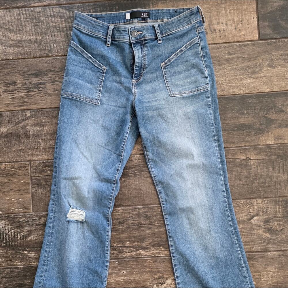 #512 Kut from the Kloth Ana Flare Light Blue Jeans